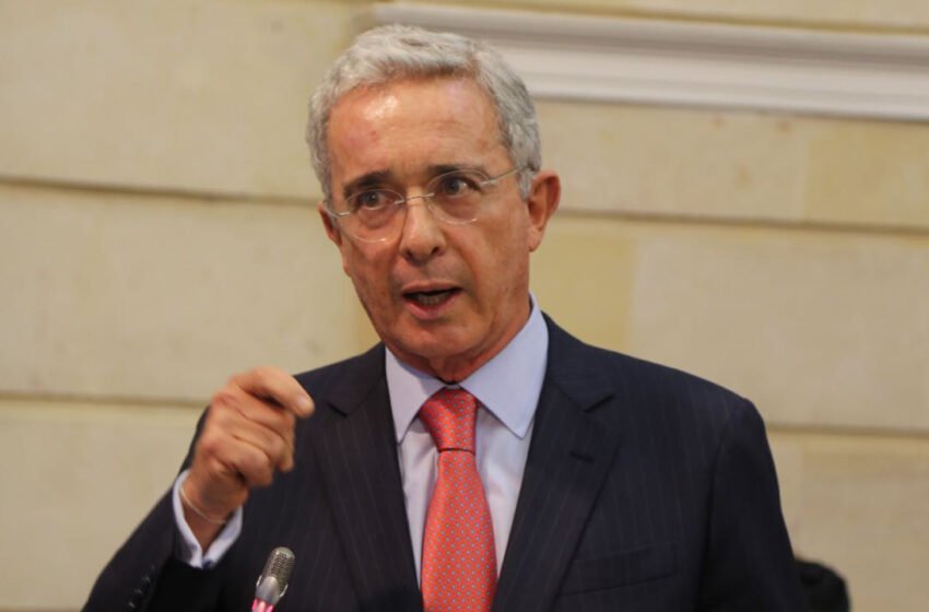  ¿Qué pasaría si el expresidente Álvaro Uribe es declarado culpable?: Esto respondió un abogado
